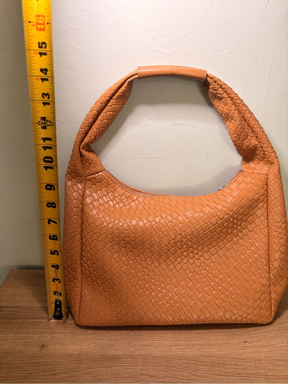 BOSTANTEN Woven Vegan Leather Hobo Shoulder Bag Camel Brown Braided Handle - Picture 8 of 8